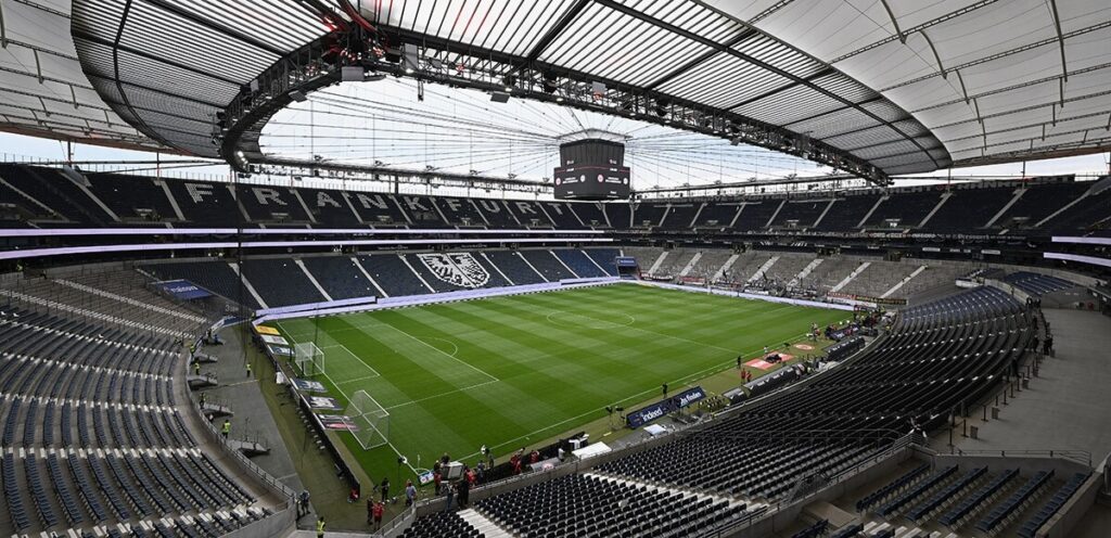 стадіони євро 2024 Франкфурт-на-Майні — «Дойче банк Парк».